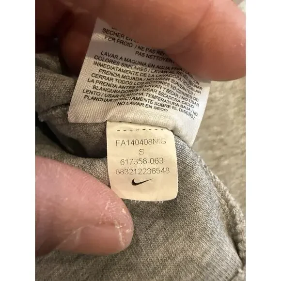 Nike Womens Gray Tech Fleece Butterfly Sweatshirt Full Zip Jacket Size S 617358 - Picture 8 of 10